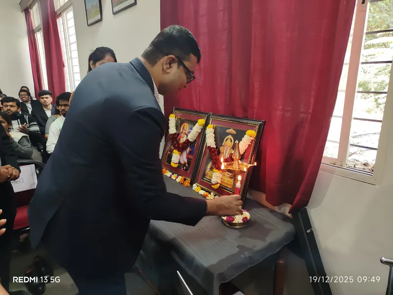 Vidhibhashyha